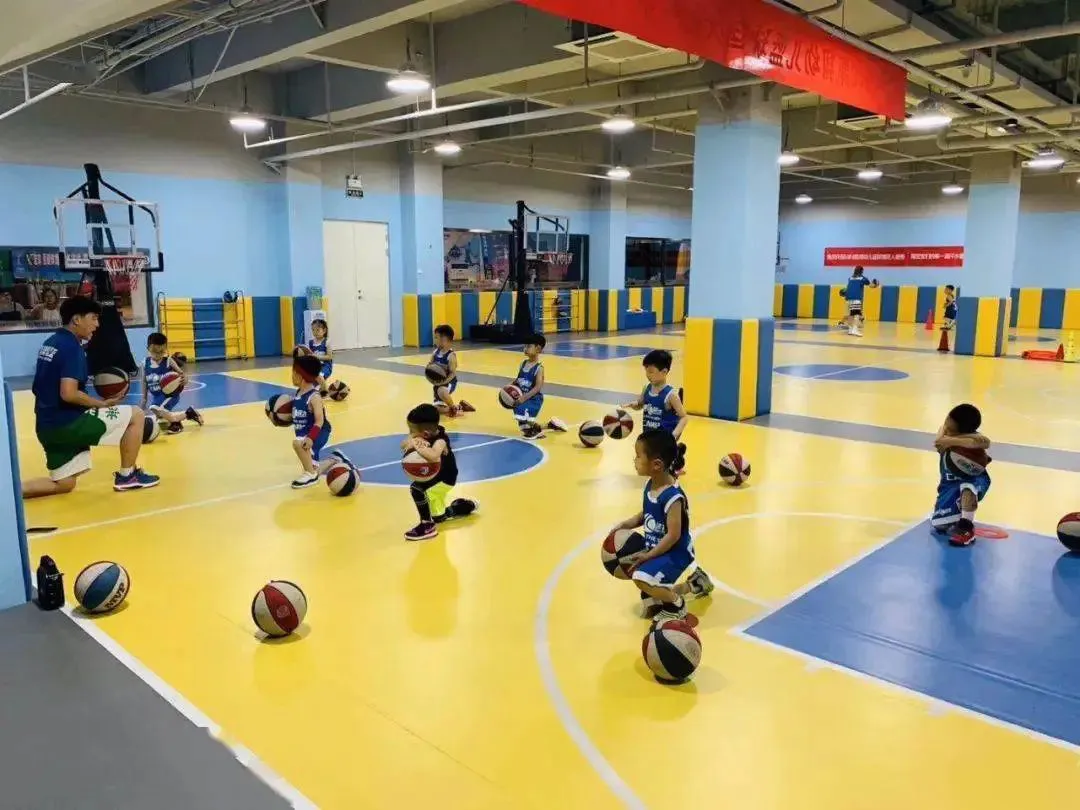 篮球小学生基本功训练教学反思怎么写_0